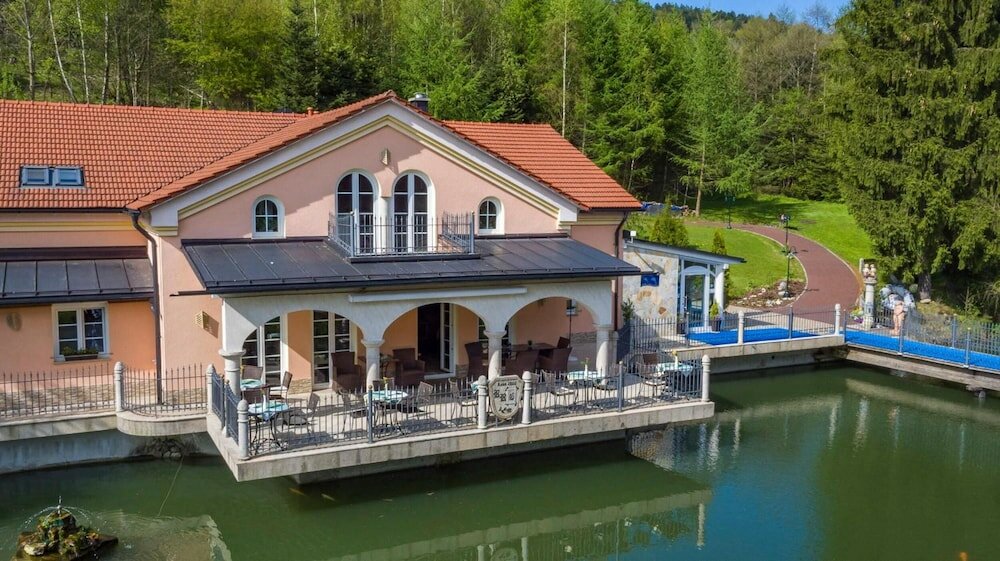 Фото Wellness Resort Romantika