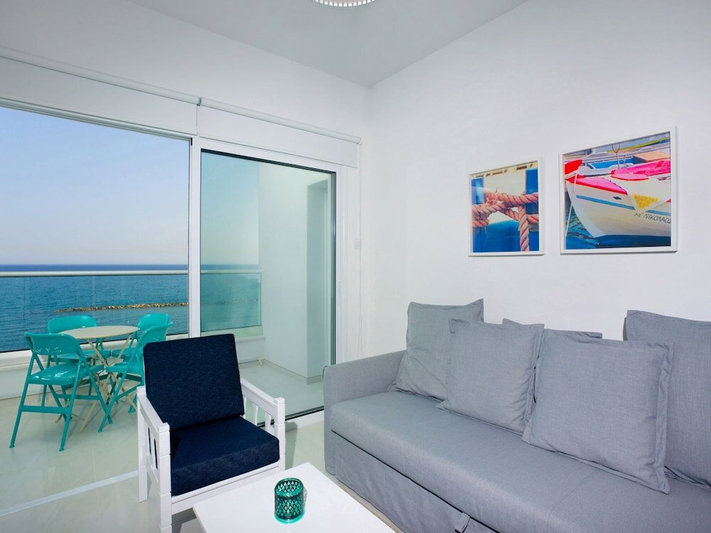 Фото Limassol on the Beach Apartment