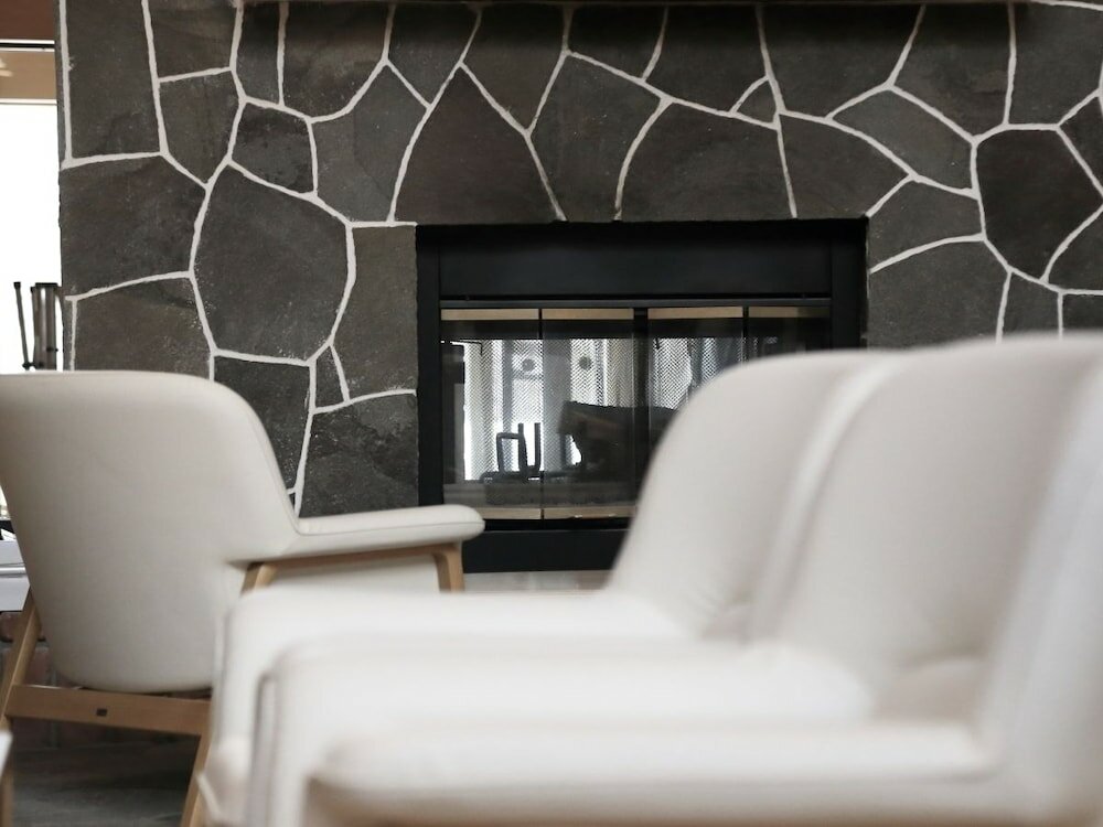 Фото Loghotel The Maplelodge