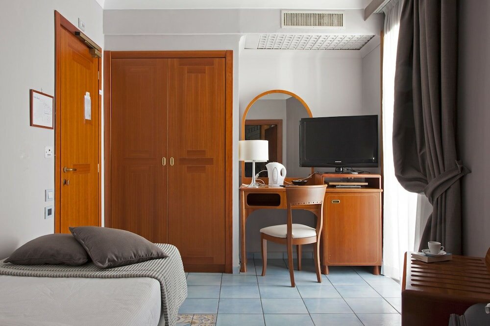 Фото Villa Luisa Hotel Residence Beauty Farm