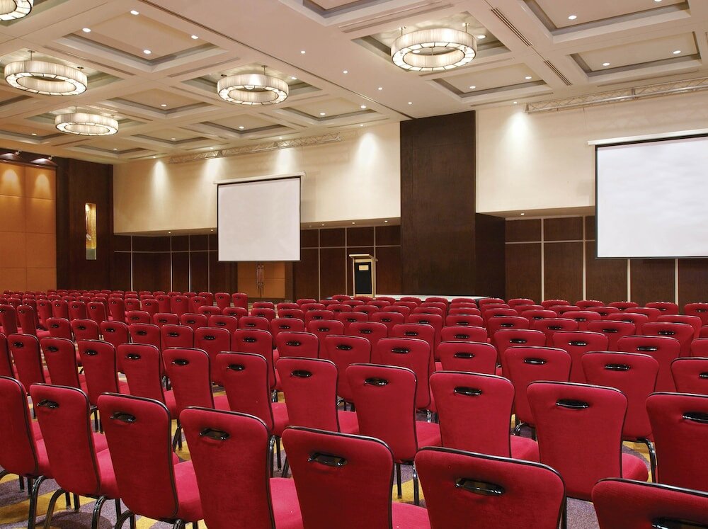 Фото New Coast Hotel Manila