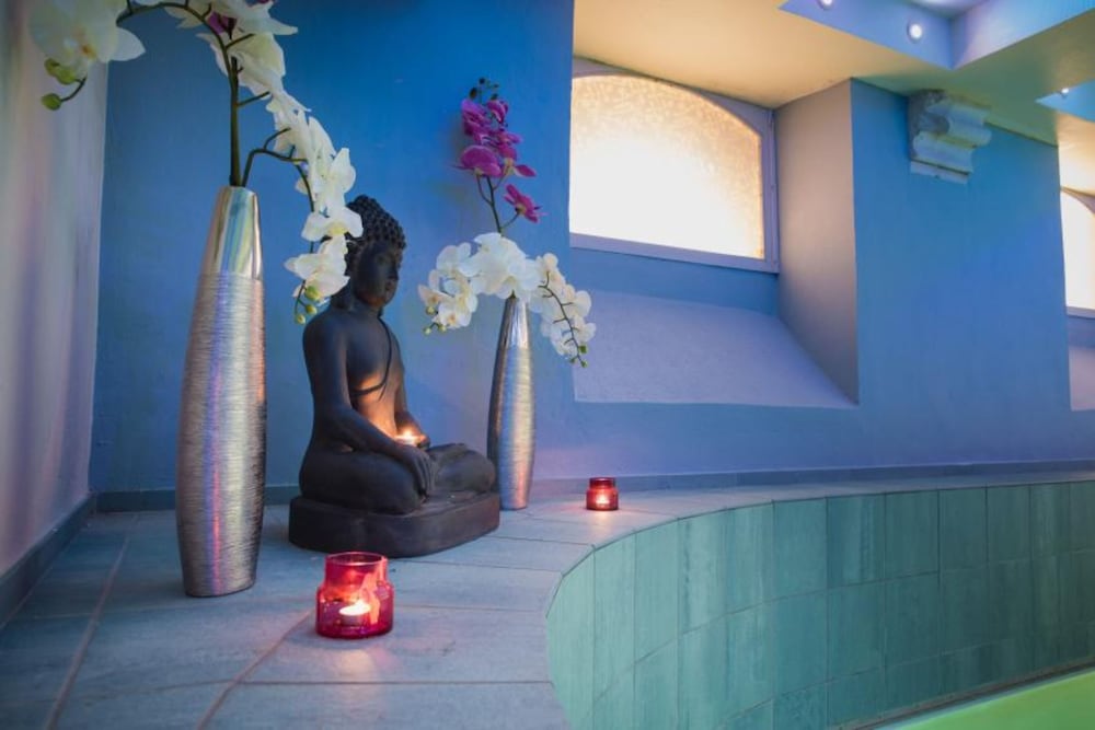 Фото Hôtel Villa Navarre