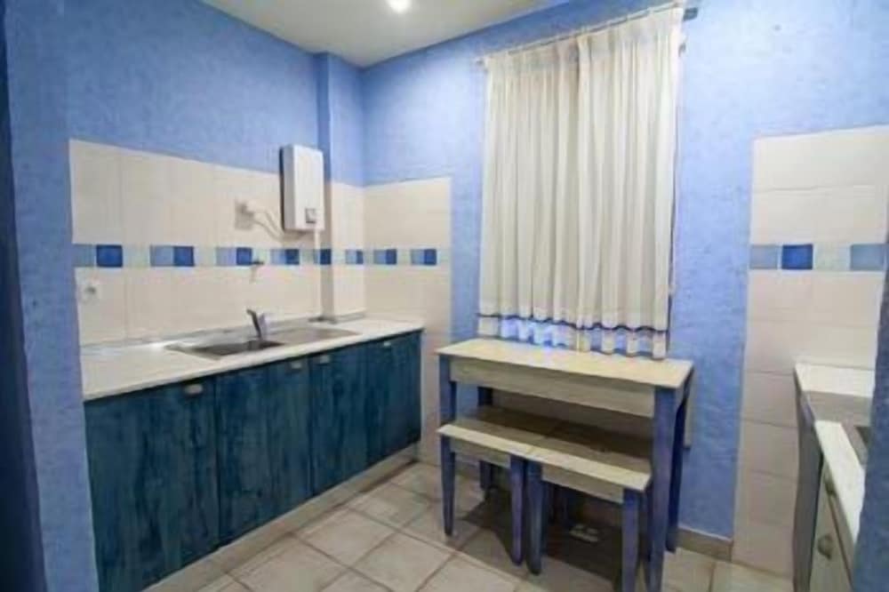 Фото Aparthotel La Espadaña