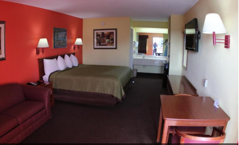 Фото FairBridge Inn & Suites Hawkinsville