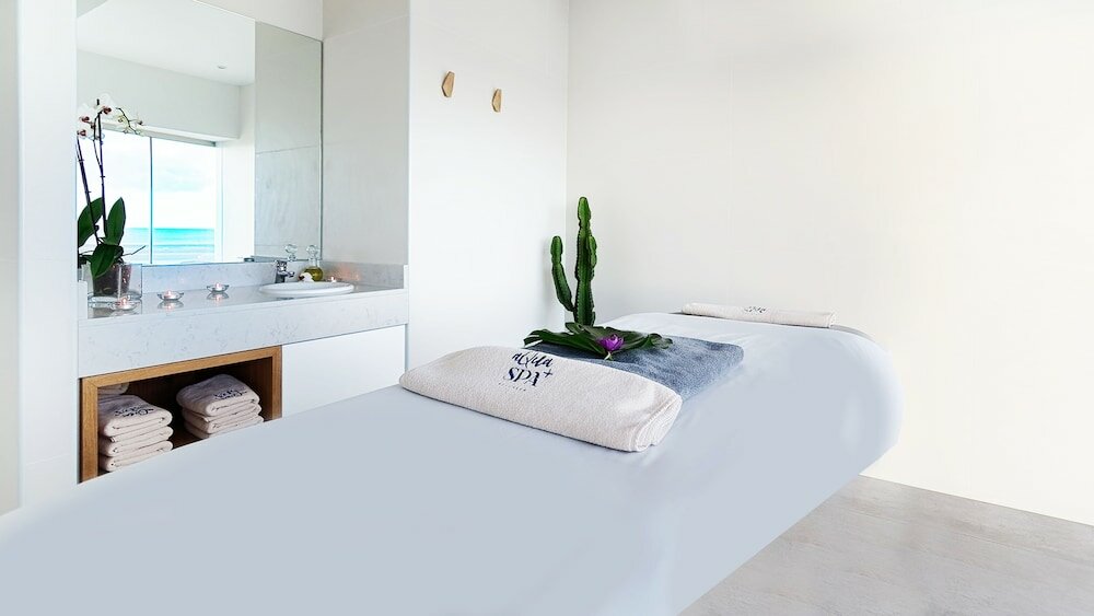 Фото Arrecife Gran Hotel & SPA