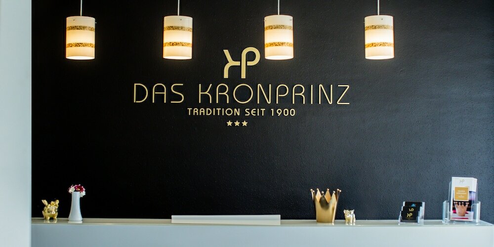 Фото Hotel Das Kronprinz