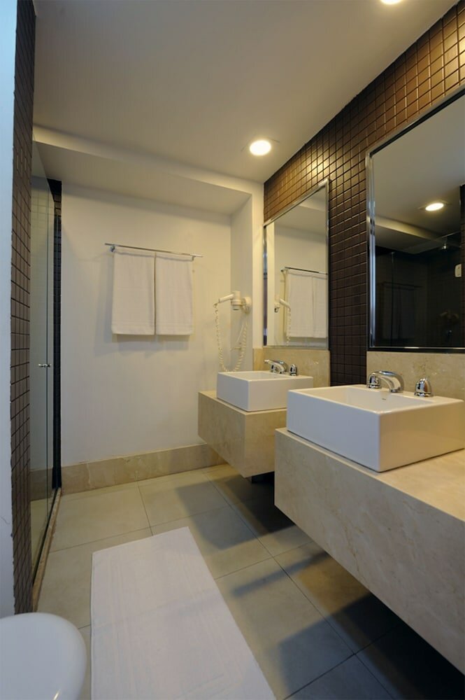Фото Mareiro Hotel