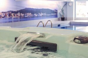 Гостиница Bolton Hotel