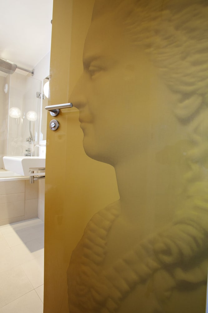 Фото Hotel Elysée Secret