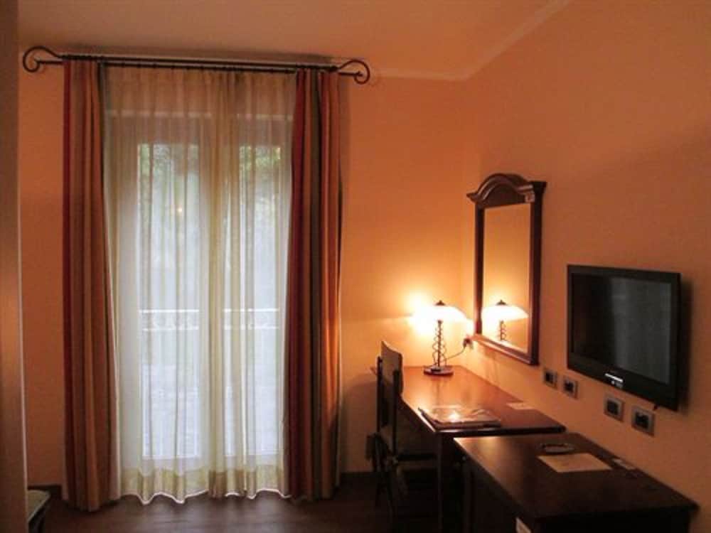 Фото La Darsena Boutique Hotel & Restaurant