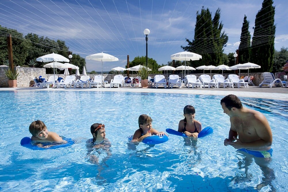 Фото Valamar Club Tamaris Resort