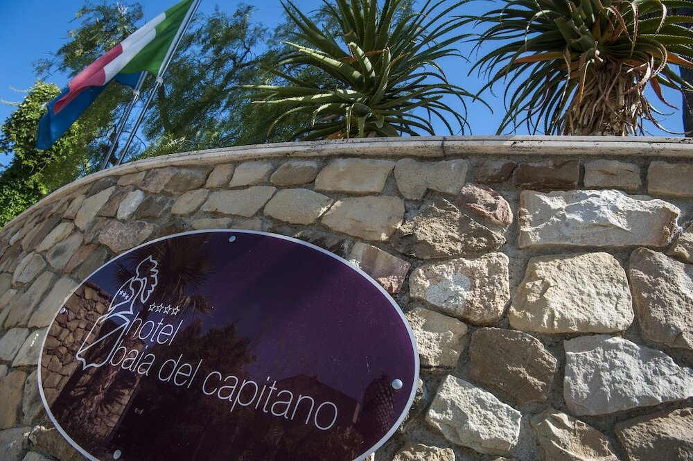 Фото Hotel Baia Del Capitano