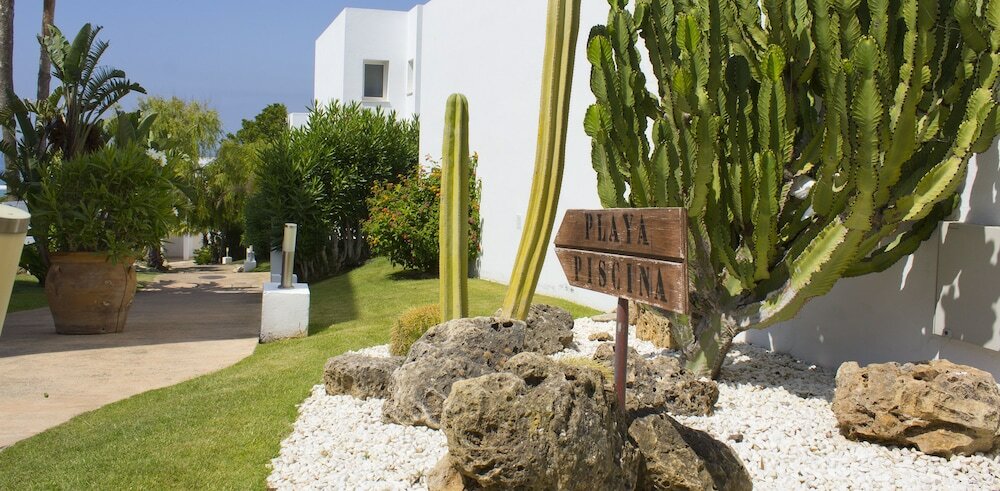 Фото Fergus Conil Park