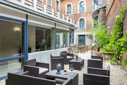 Гостиница Best Western Hotel Saint Claude в Пероне