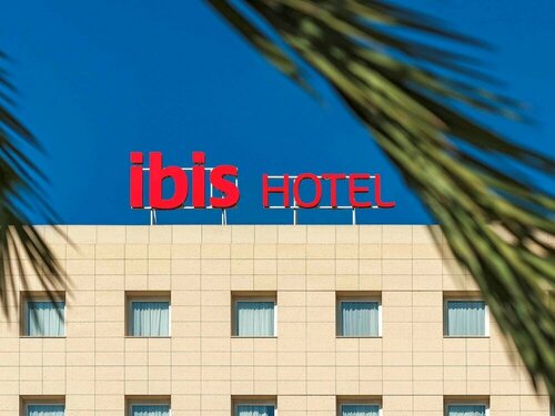 Гостиница Ibis Elche в Эльче