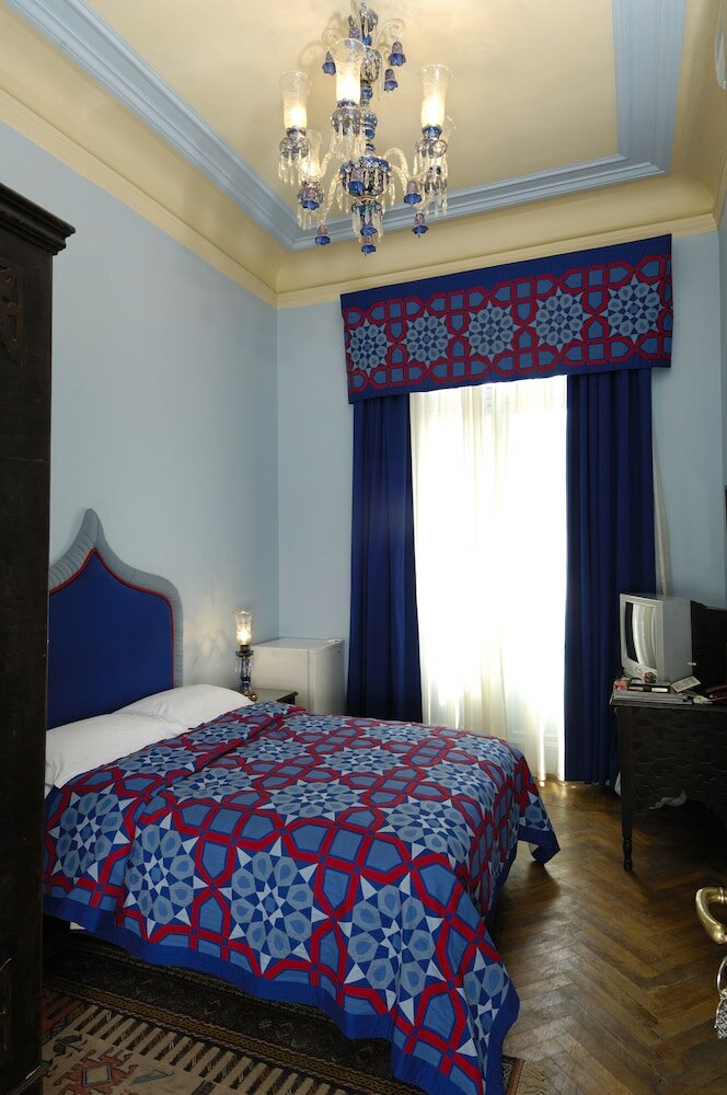 Фото Talisman Hotel