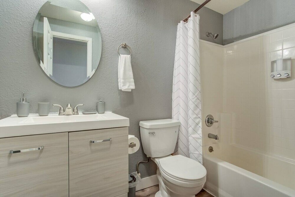 Фото Pet-friendly 4 Br Family Stay Near Downtown