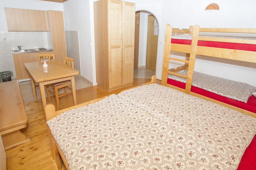 Фото Tourist Farm Pri Martinovih