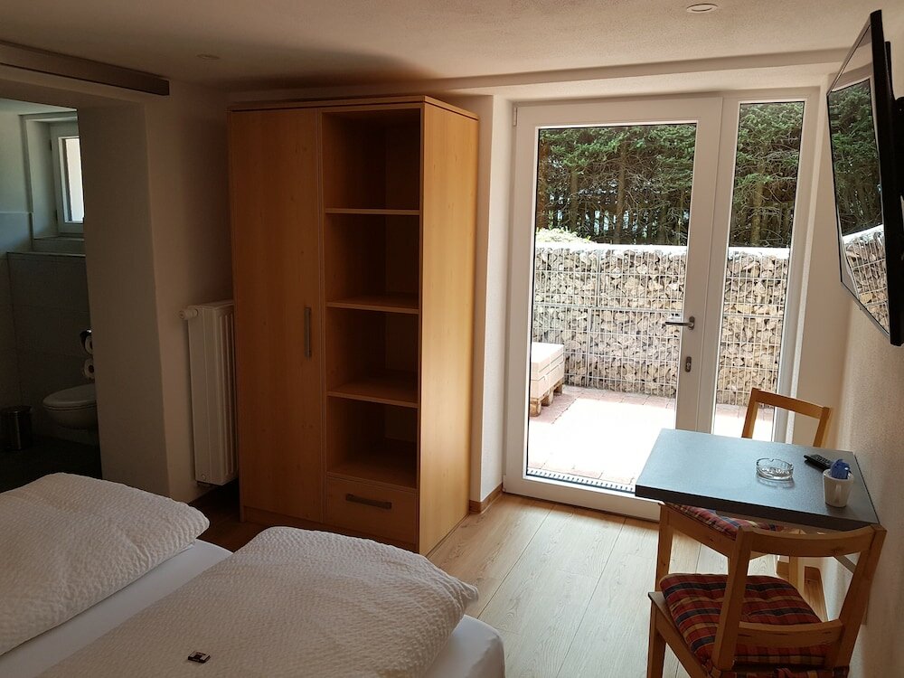 Фото Ferienwohnungen am Buchbrunnen