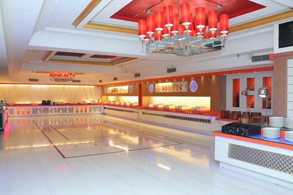 Фото Hotel Nagpal Regency