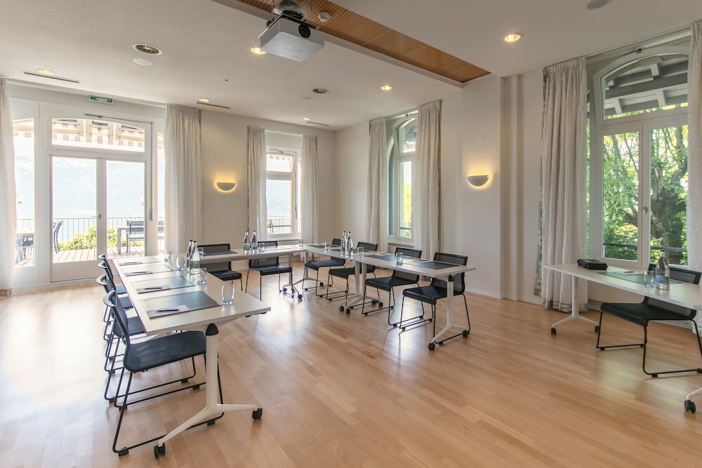 Фото Hotel Préalpina