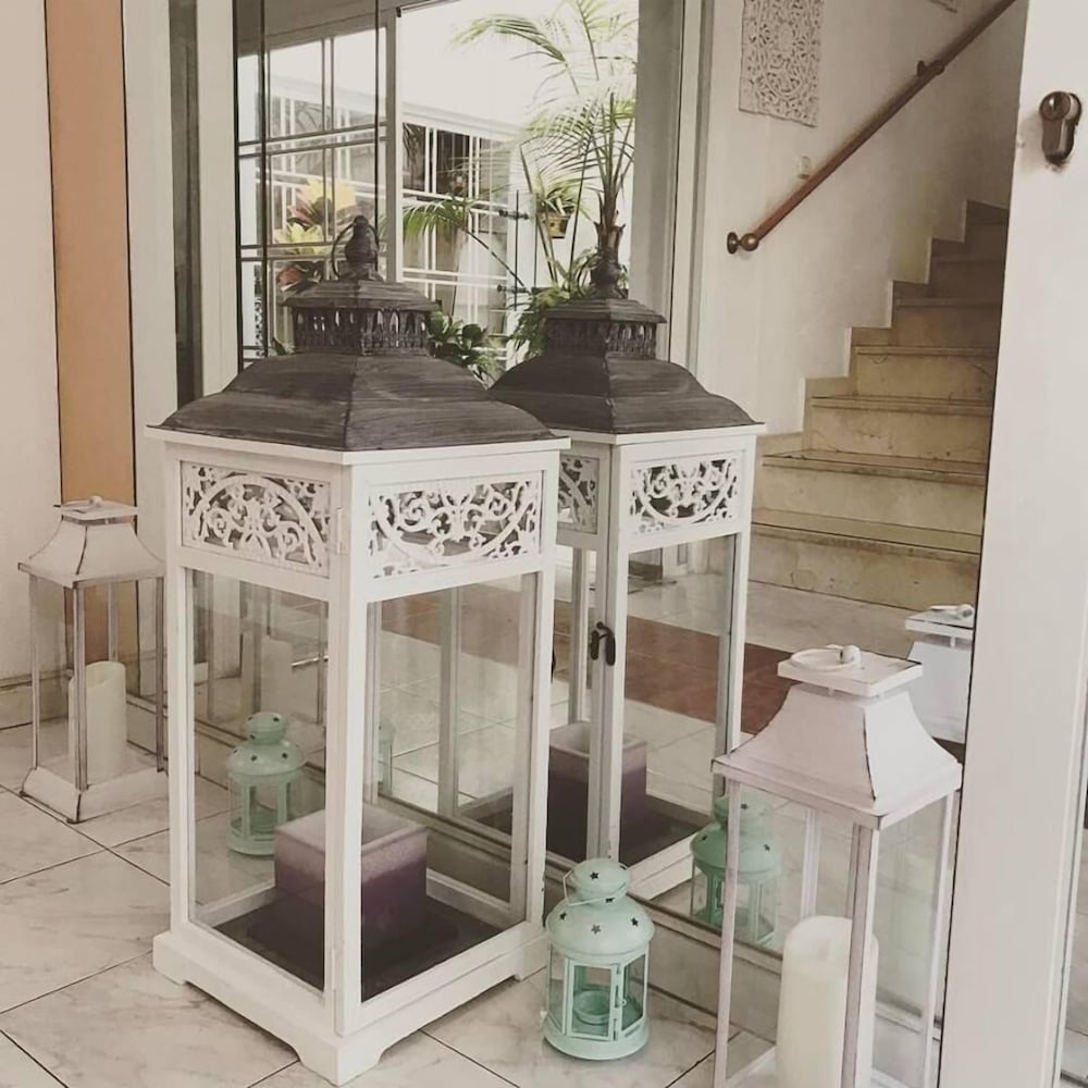 Фото Hostal Berlin