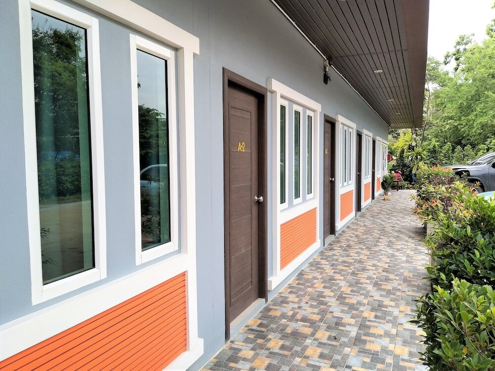 Фото Rossarin Garden Resort 2