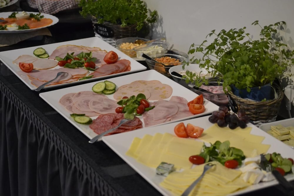 Фото Hotel Cafe Galerie