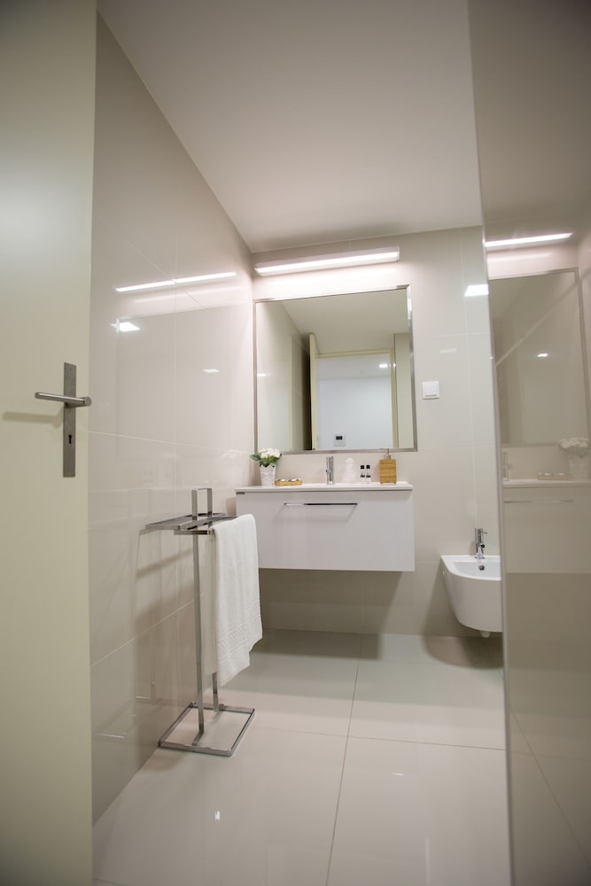 Фото Almada Story Apartments by Porto City Hosts