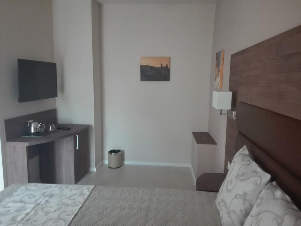 Фото La Cattedrale