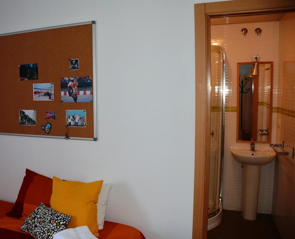 Фото Residencia de Estudiantes Cádiz Centro