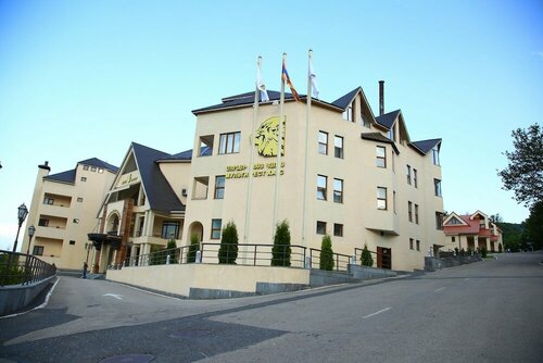 Гостиница Гостиница Multi Rest House в Дилижане