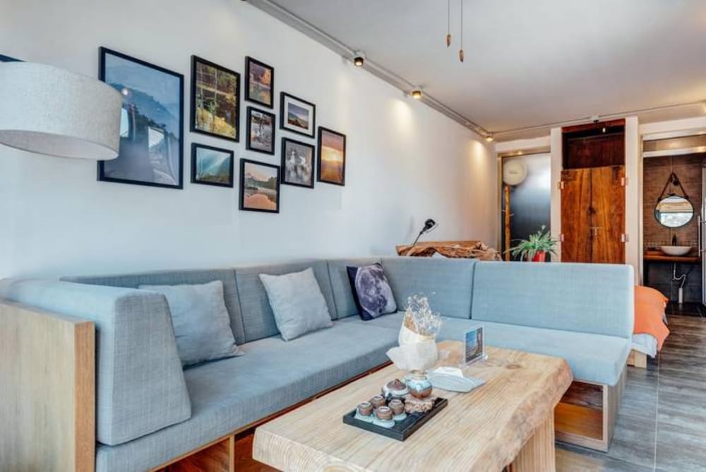 Фото Home Coming Spring