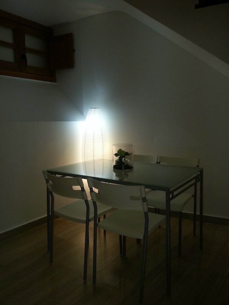 Фото Duplex University City Centre