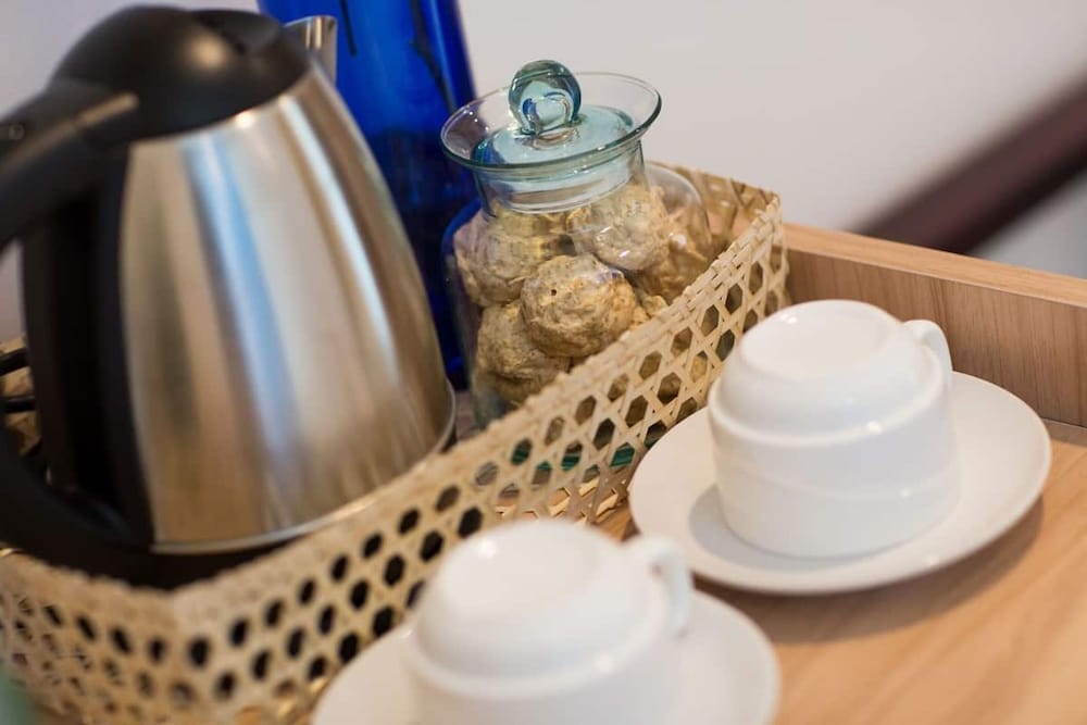 Фото Dee Prom Pattaya Hotel