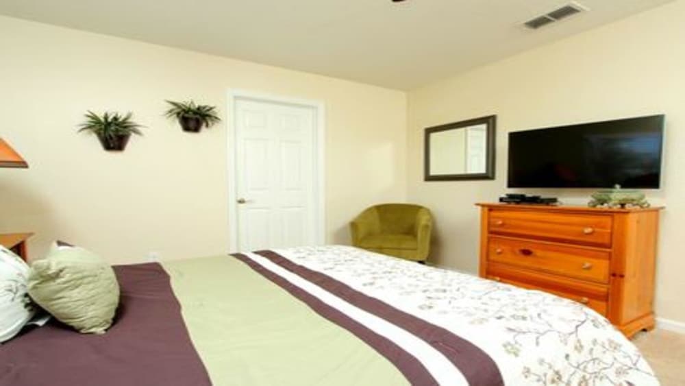 Фото Wh2608 - Windsor Hills Resort - 6 Bed 4 Baths Villa