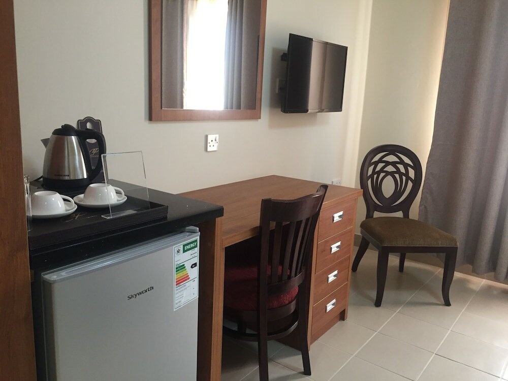 Фото Cycad Palm Hotel