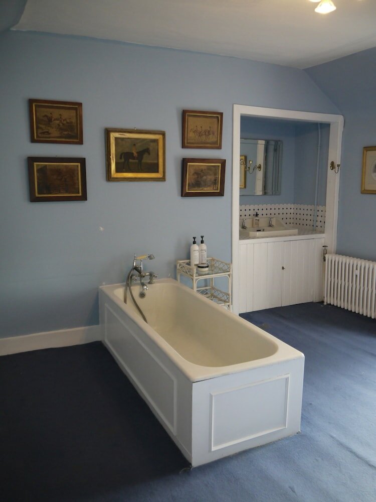 Фото Wardhill Castle