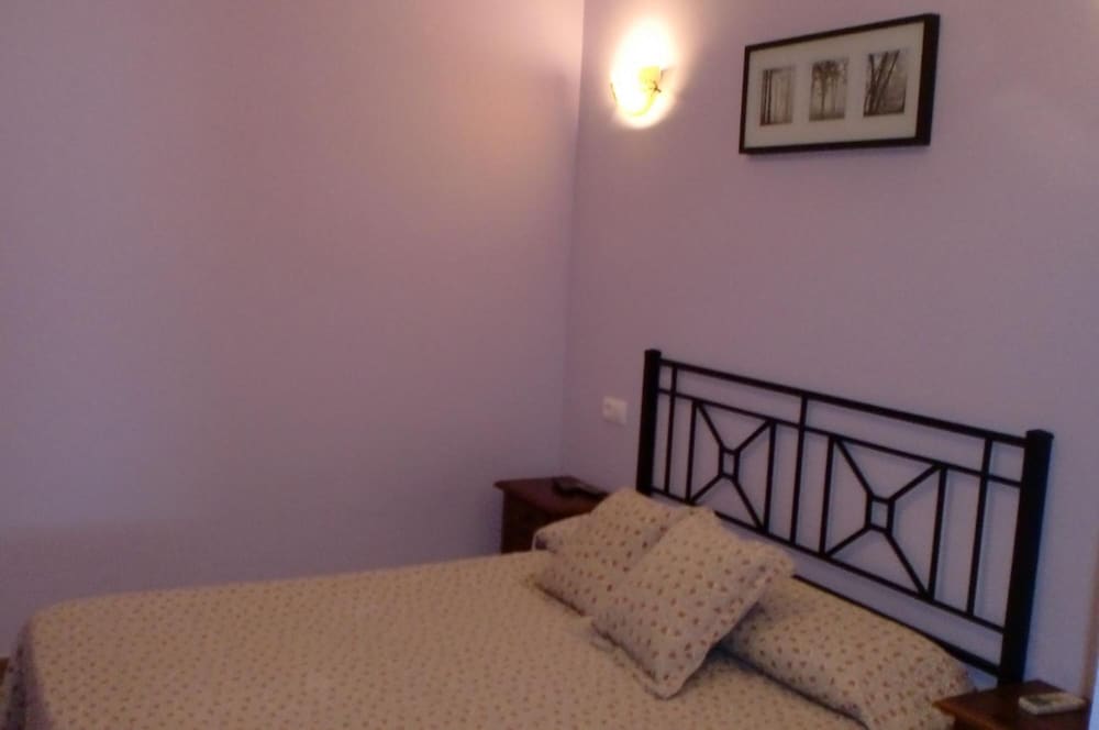 Фото Hostal Restaurante La Ilusión