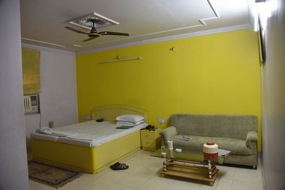 Фото Hotel Galaxy International