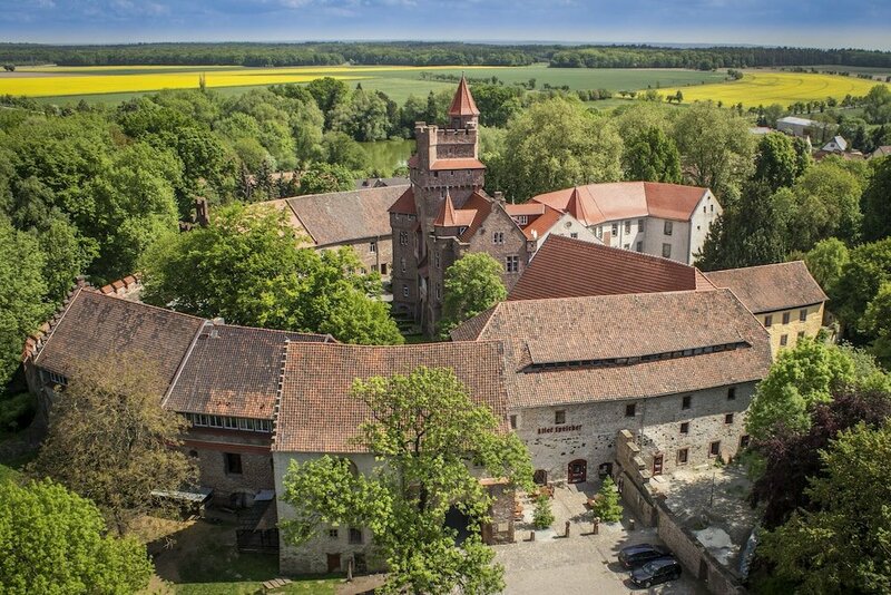 Гостиница Schloss Altenhausen