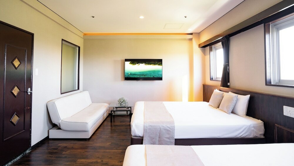 Фото Rycom Crystal Hotel