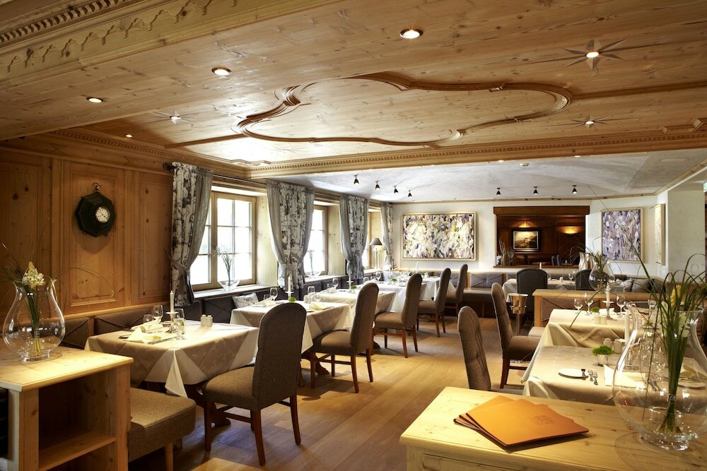 Фото Hotel Bergblick