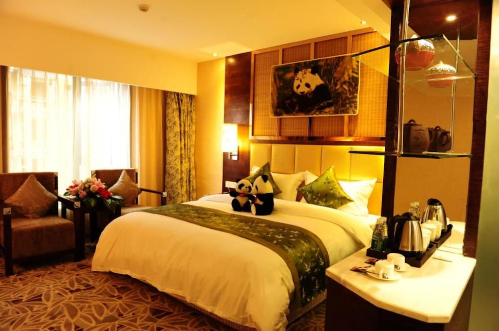 Фото Panda Prince Hotel South Railway Station Branch