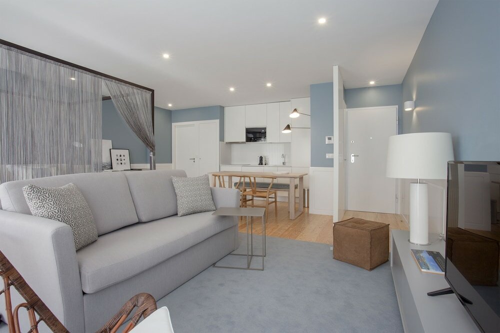 Фото Liiiving In Porto Downtown Luxury Studio