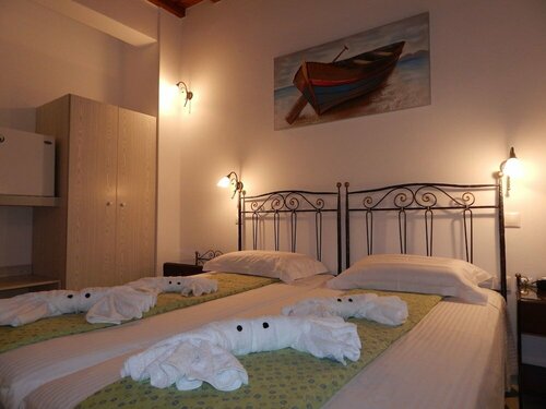 Гостиница Tinos Suites & Apartments