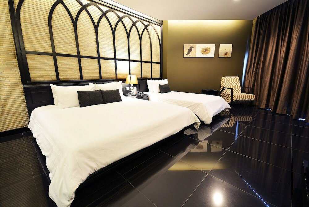 Фото Tsix5 Hotel