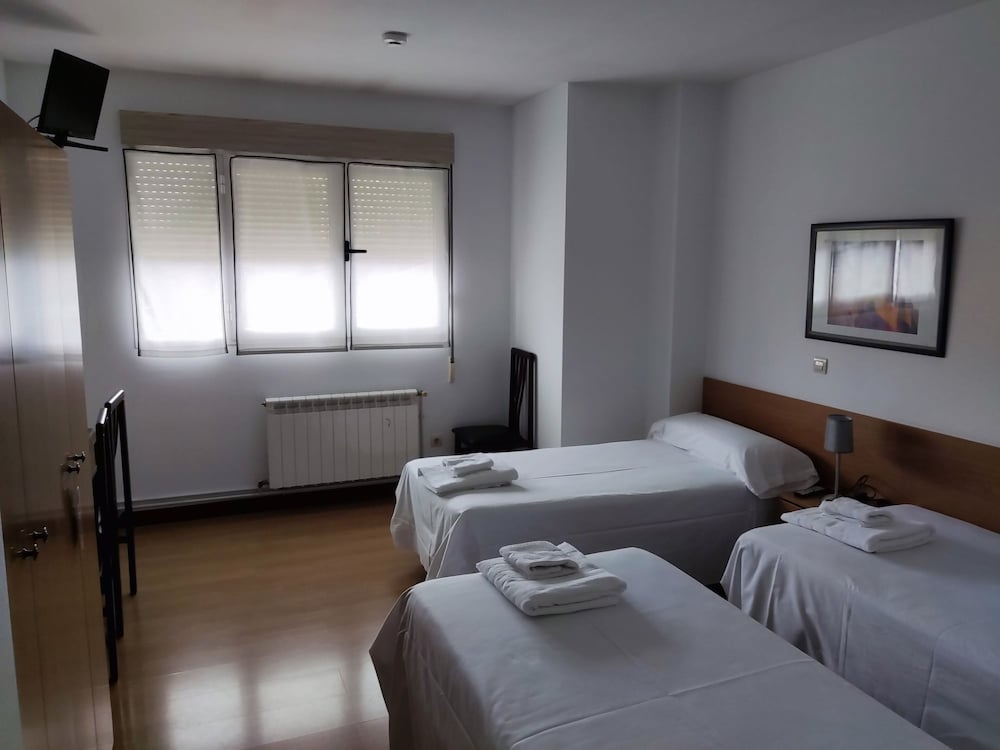 Фото Pensión Las Matillas