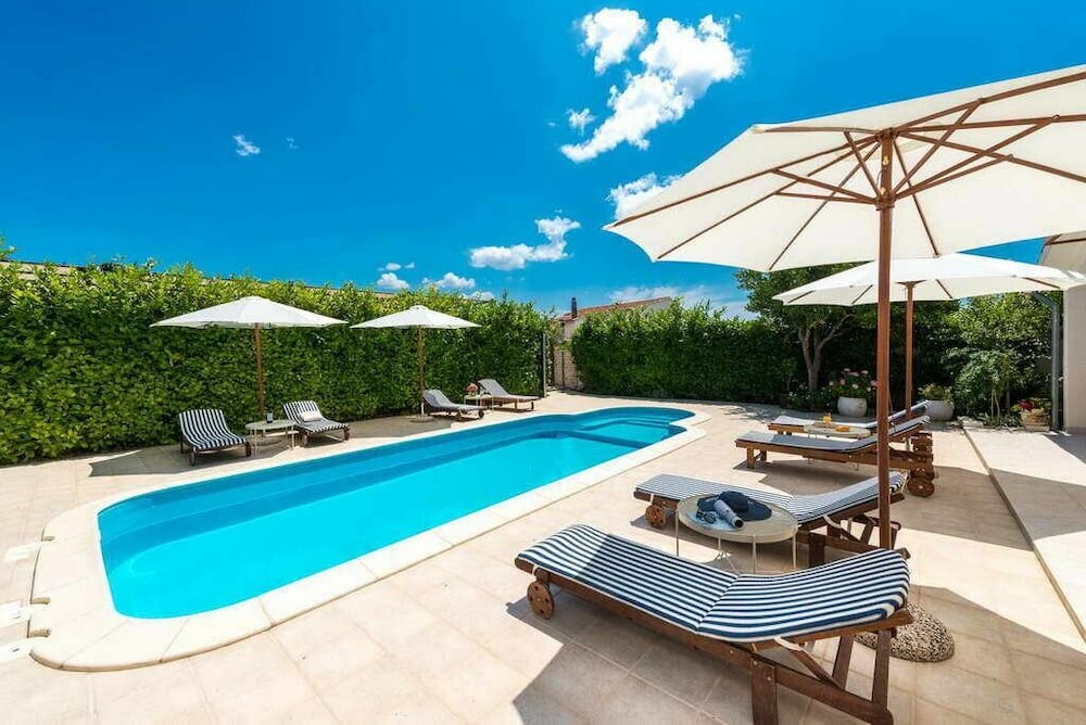 Фото Apartmani Darjan