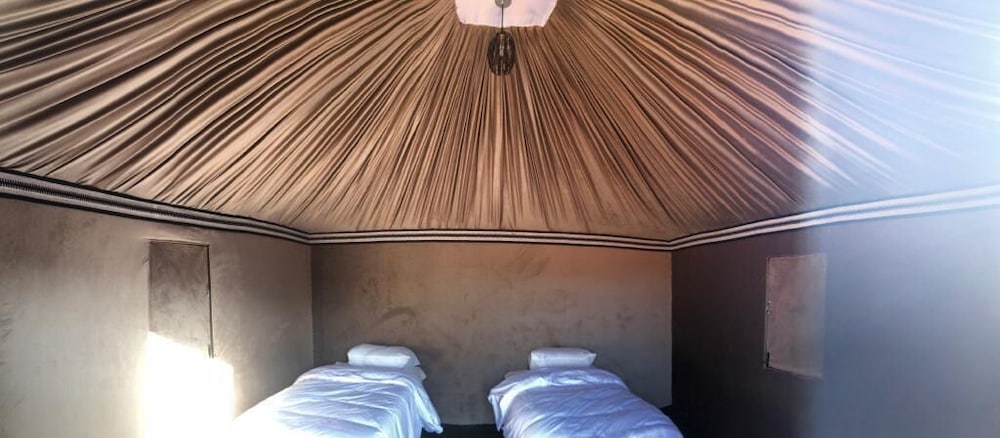 Фото Mirage Rum Camp